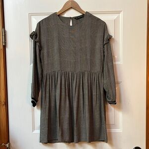 Zara - Plaid/Houndstooth Ruffle Sleeve Dress